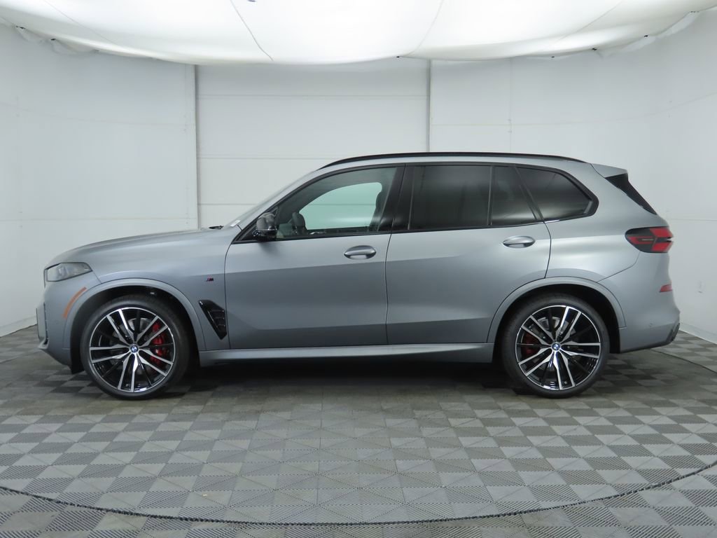 New 2026 BMW X5 M60i image 8