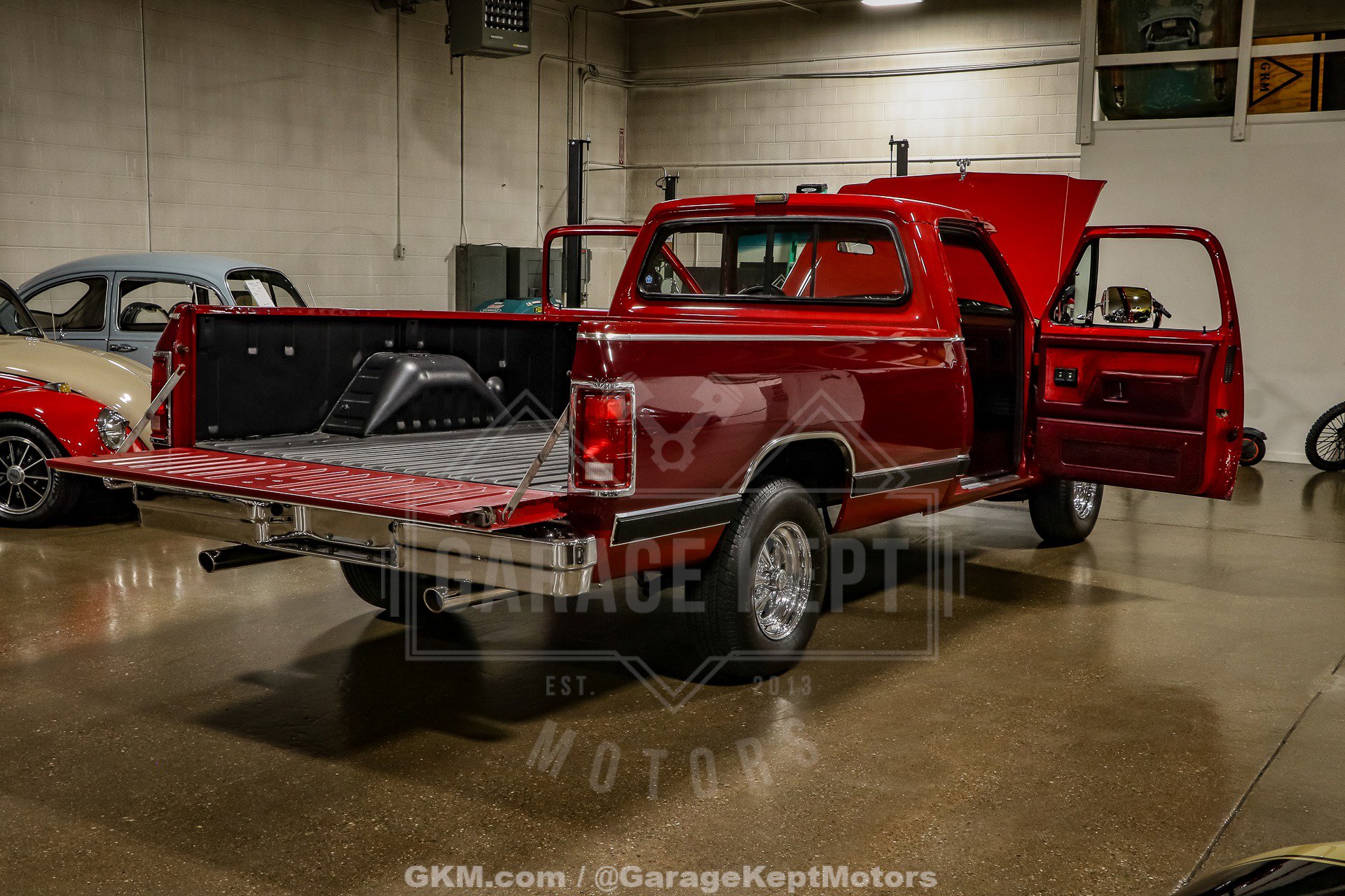 Used 1989 Dodge D/W Truck 150 image 59