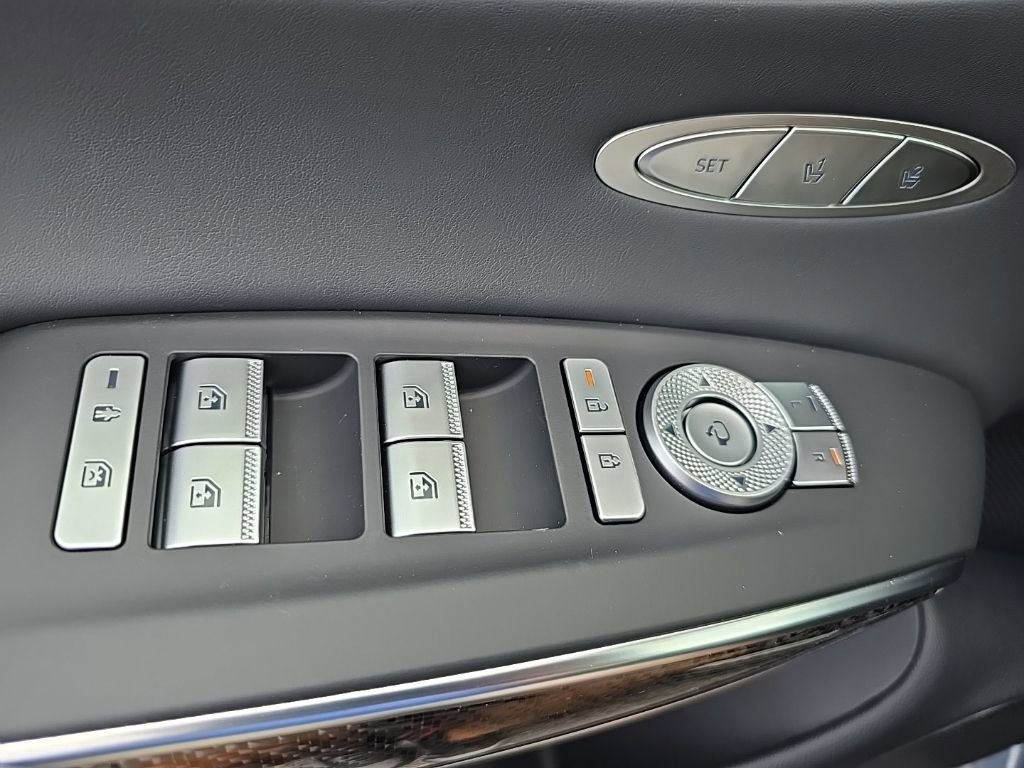 New 2026 Genesis GV70 3.5T Sport Prestige image 8