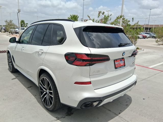 New 2026 BMW X5 sDrive40i w/ M Sport Package RWD image 4
