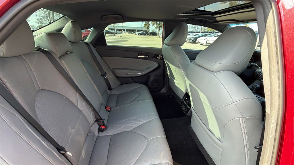 Certified 2021 Toyota Avalon Limited w/ Advanced Safety Package image 44
