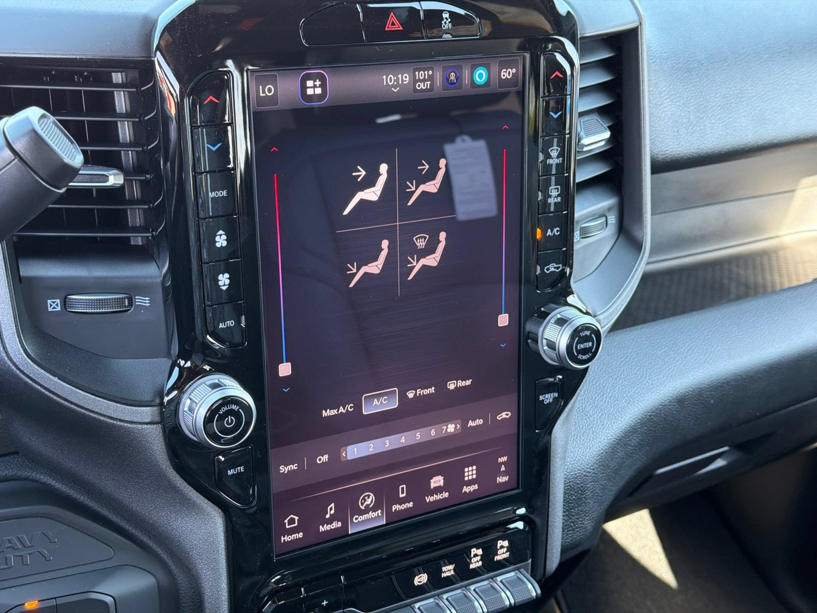 New 2027 RAM 2500 Tradesman AWD/4WD image 25