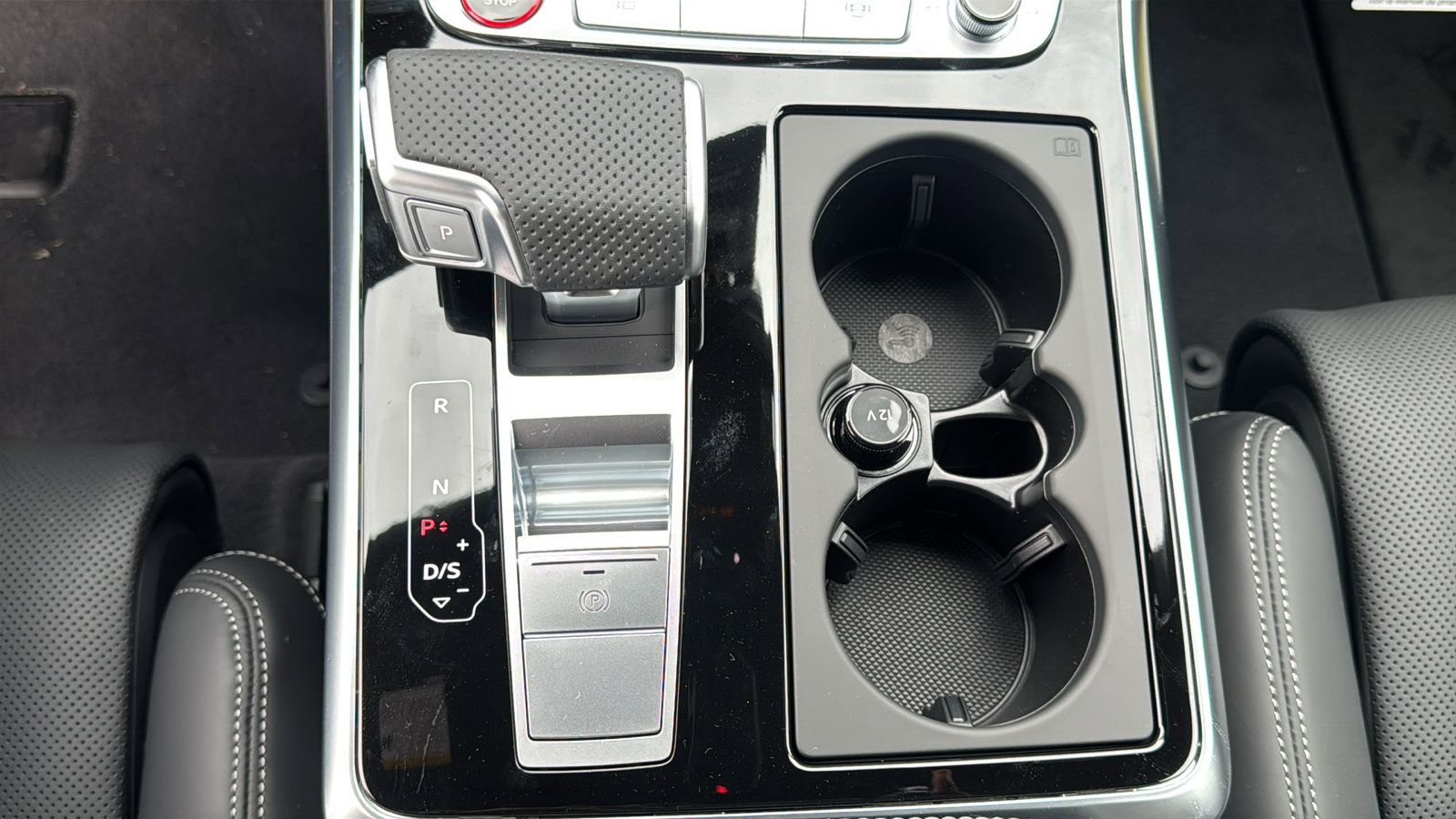 New 2026 Audi SQ7 Premium Plus image 21