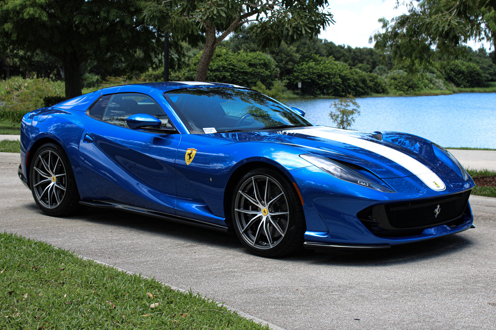 Certified 2022 Ferrari 812 GTS RWD image 14