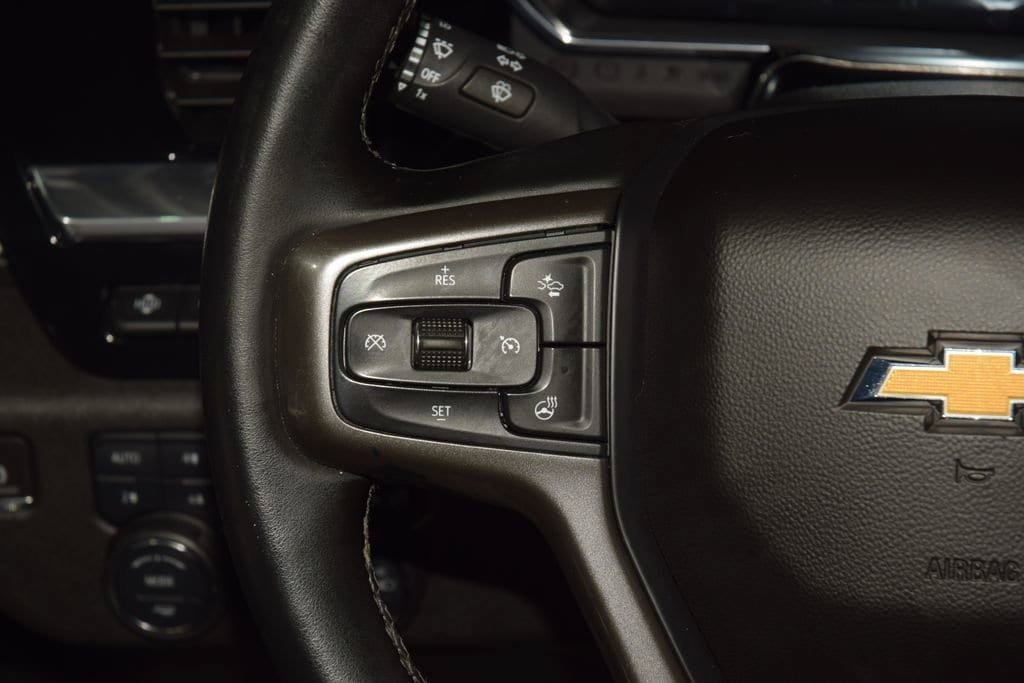 Used 2024 Chevrolet Silverado 3500 High Country w/ High Country Premium Package AWD/4WD image 39