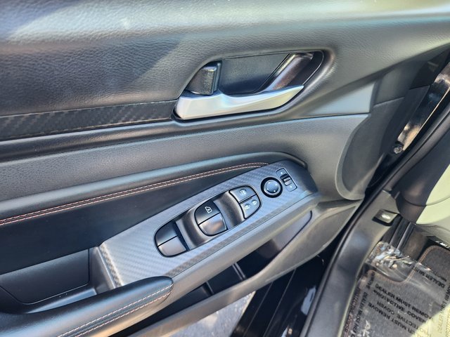 Used 2021 Nissan Altima 2.5 SR w/ SR Premium Package image 10