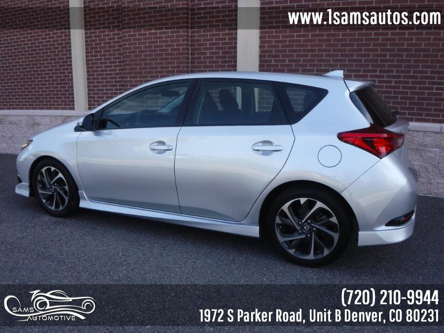 Used 2017 Toyota Corolla iM image 4