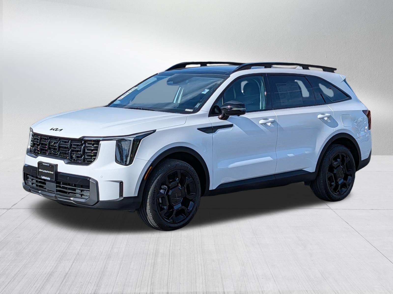 Certified 2025 Kia Sorento SX AWD/4WD image 3