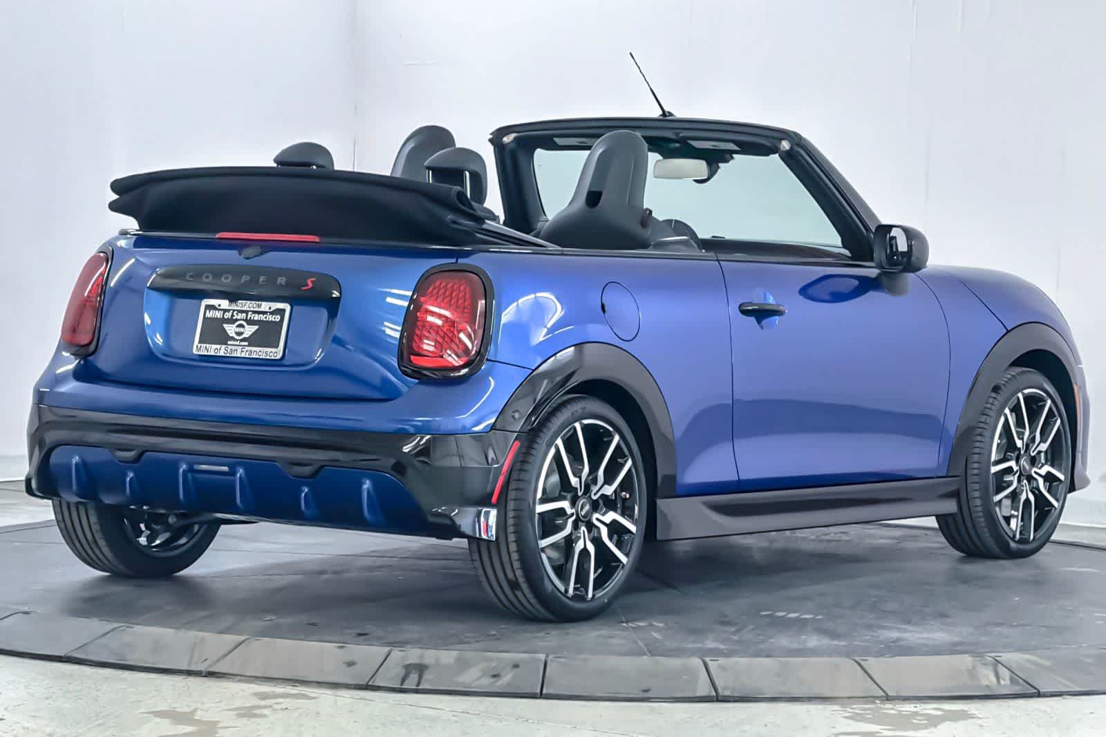 New 2026 MINI Cooper S FWD image 2