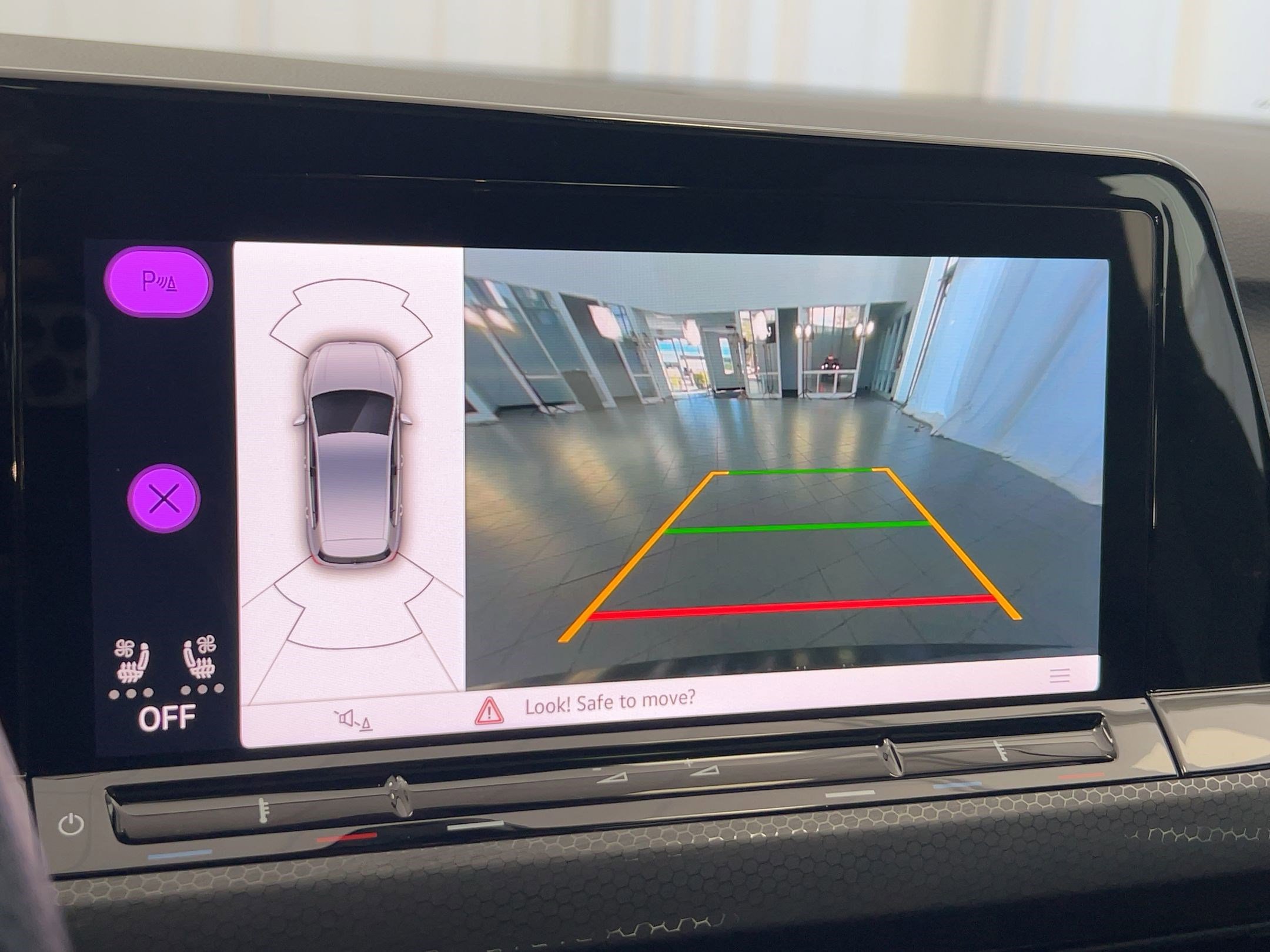 Certified 2024 Volkswagen GTI SE image 26