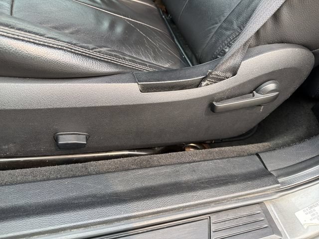 Used 2012 Chrysler 200 Touring FWD image 14