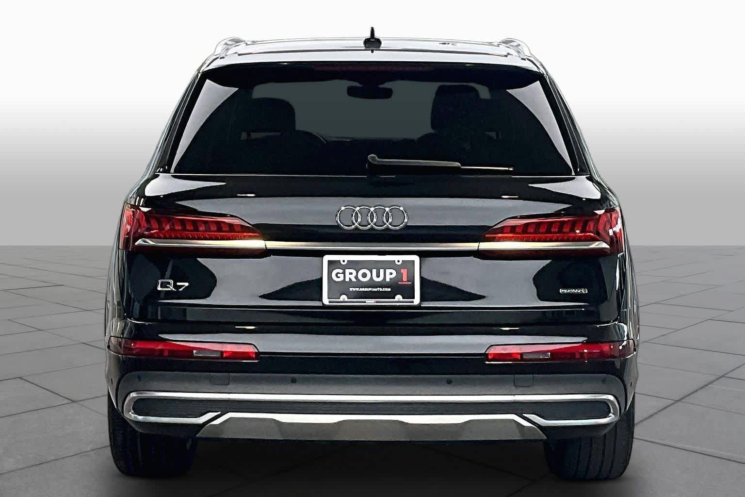 Used 2022 Audi Q7 3.0T Premium w/ Convenience Package AWD/4WD image 5