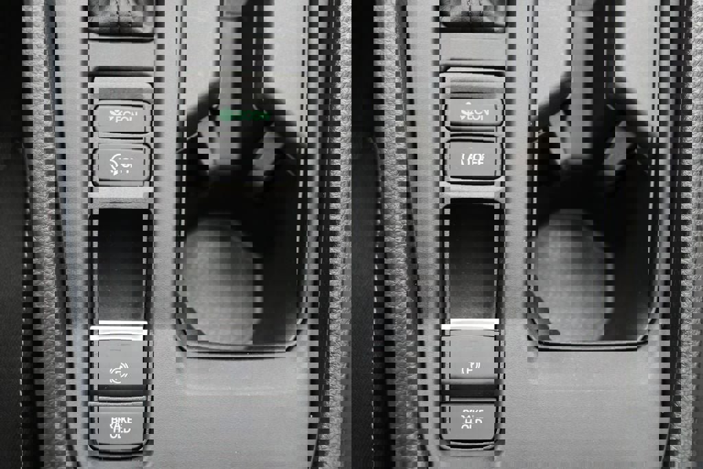 Used 2025 Honda Accord SE image 26