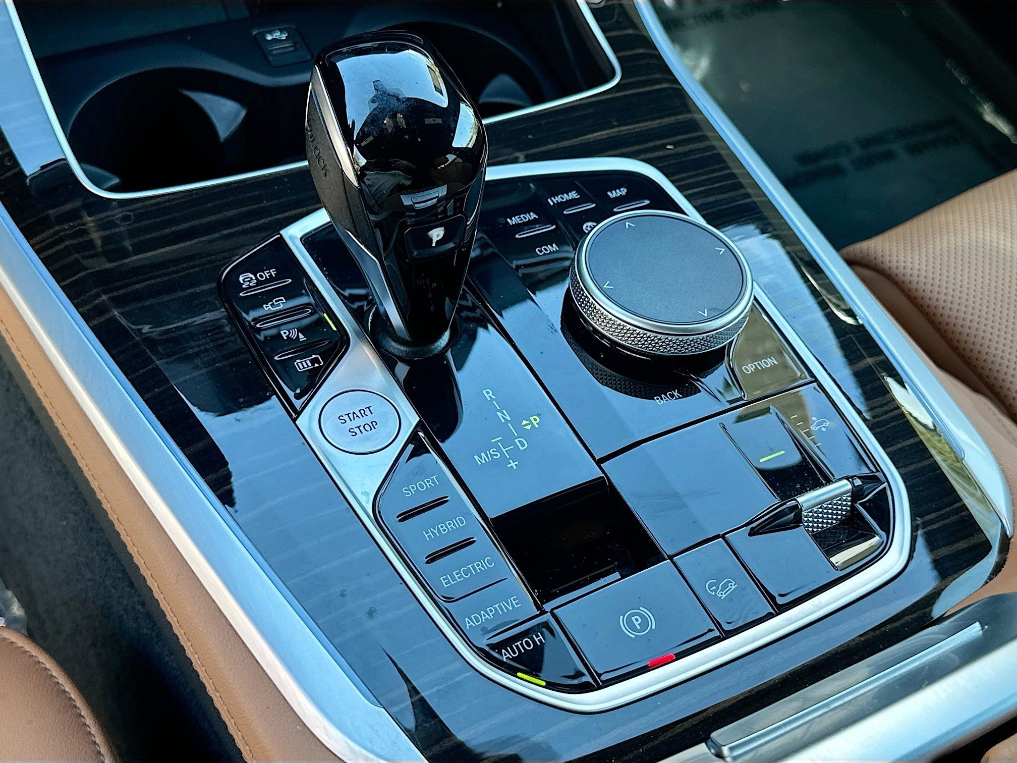 Certified 2023 BMW X5 xDrive45e w/ Parking Assistance Package image 17