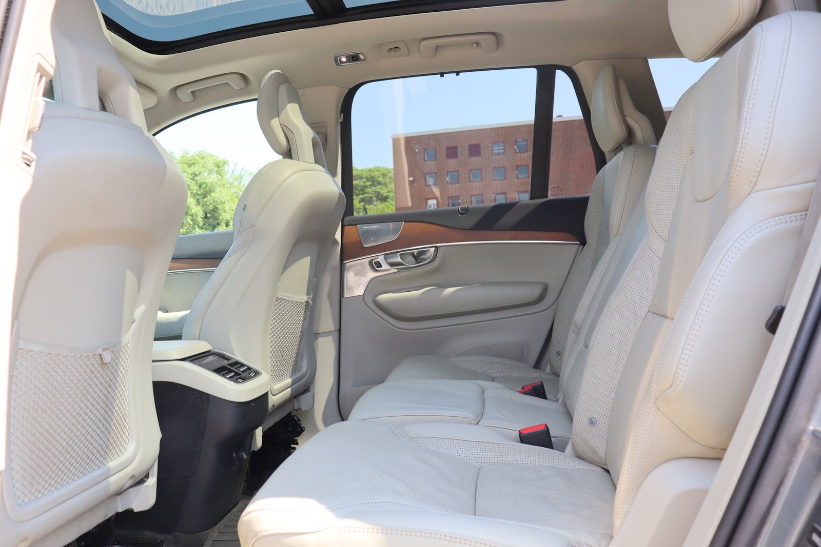 Used 2017 Volvo XC90 T6 Inscription w/ Vision Package AWD/4WD image 14
