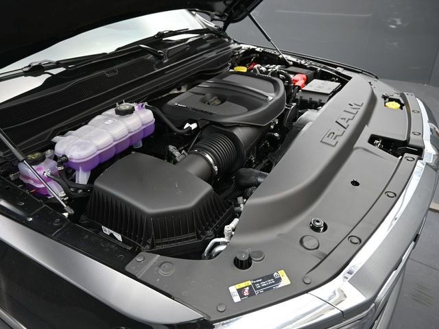 New 2026 RAM 1500 4x4 Crew Cab image 42