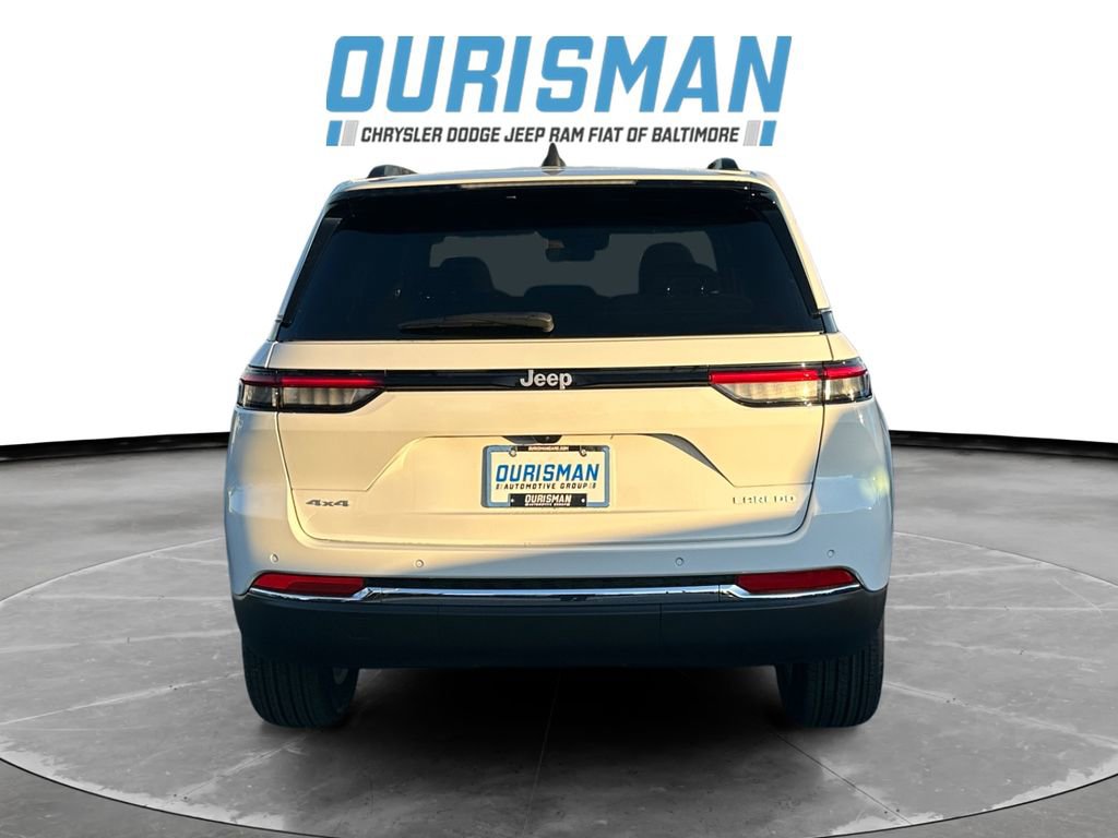 New 2025 Jeep Grand Cherokee Laredo X w/ Luxury Tech Group I image 5