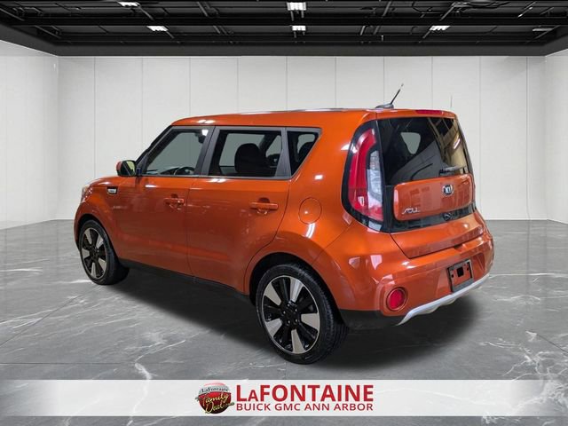 Used 2018 Kia Soul + FWD image 4