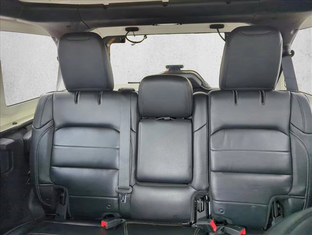 Used 2019 Jeep Wrangler Unlimited Sahara image 21