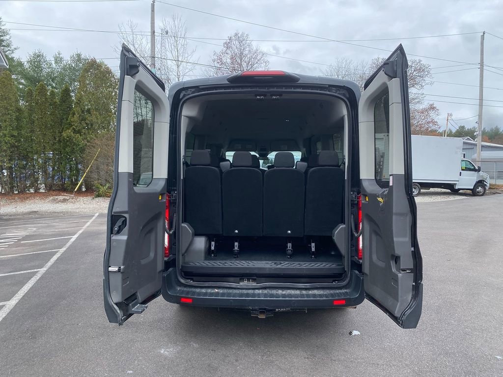 Used 2023 Ford Transit 350 XLT image 25