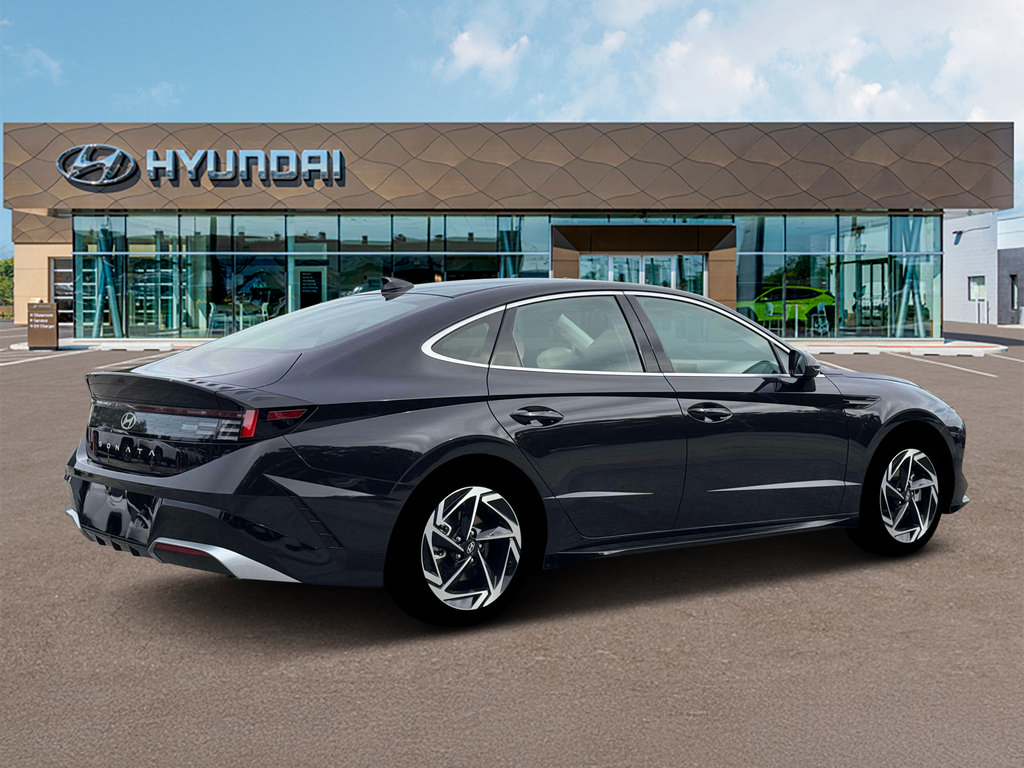 New 2026 Hyundai Sonata SEL FWD image 7