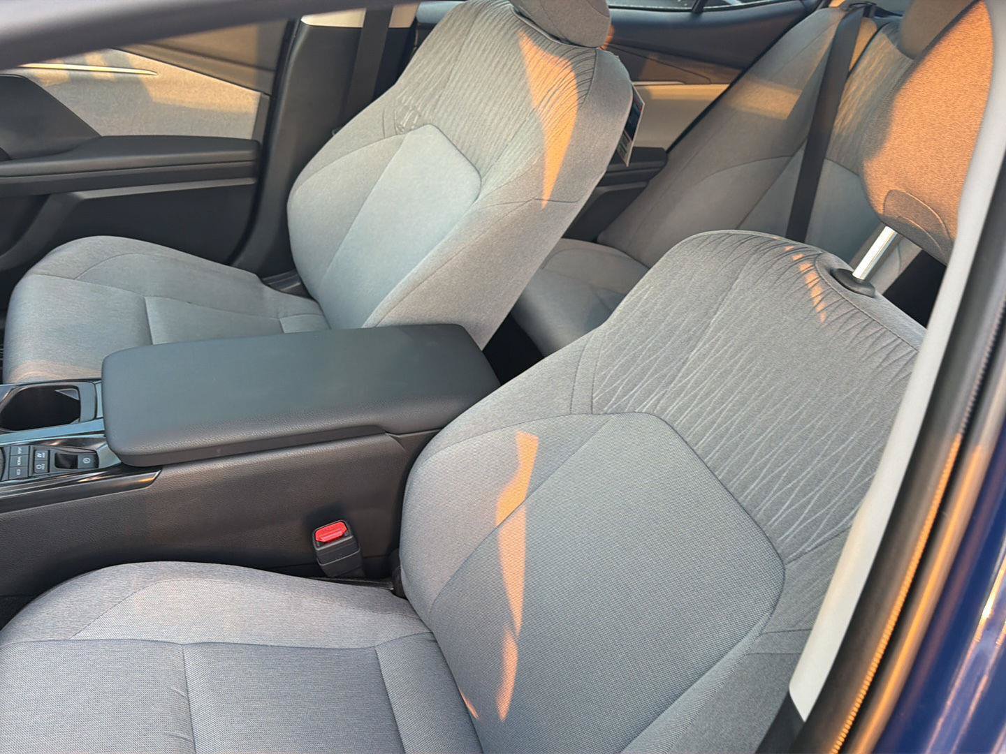 Used 2025 Toyota Camry LE w/ Convenience Package FWD image 28