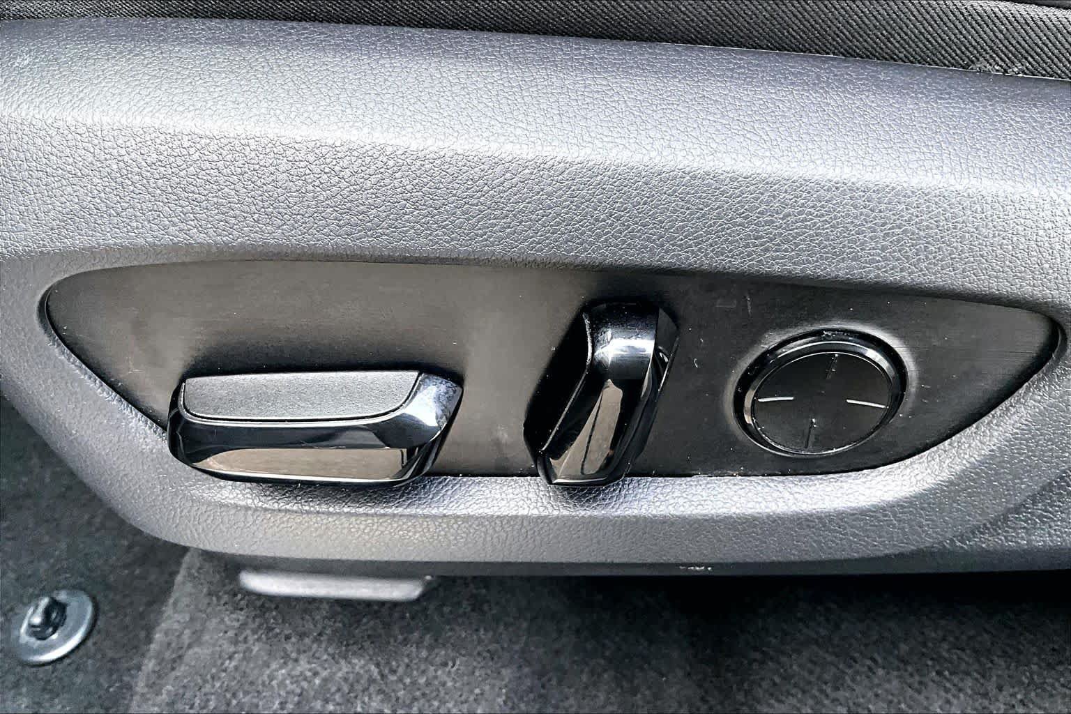 Certified 2024 Lexus NX 350 AWD w/ Vision Package image 34