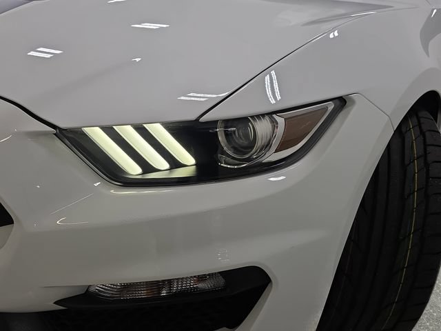 Used 2016 Ford Mustang Shelby GT350 w/ Technology Package RWD image 28