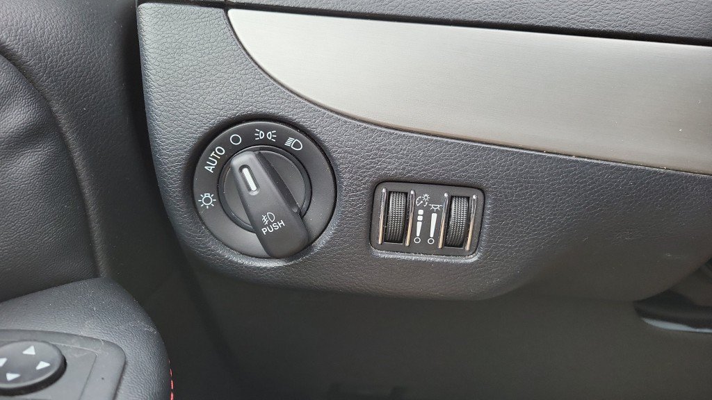 Used 2019 Dodge Grand Caravan GT FWD image 27
