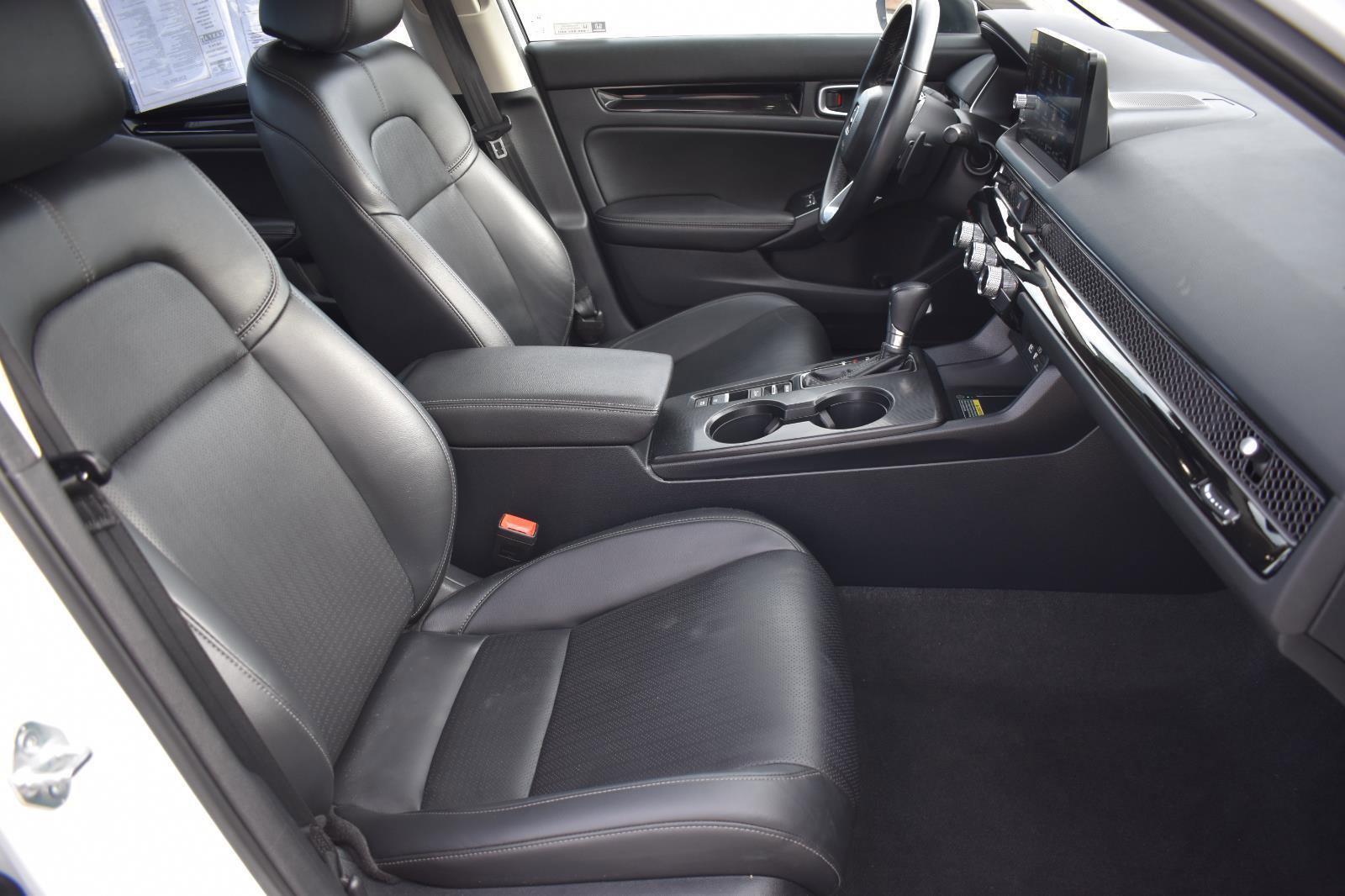 Used 2024 Honda Civic Touring image 14