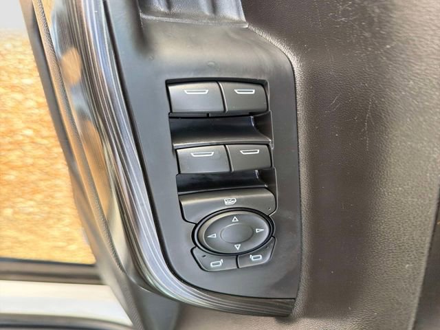Used 2017 GMC Acadia SLT w/ LPO, Cargo Package FWD image 18