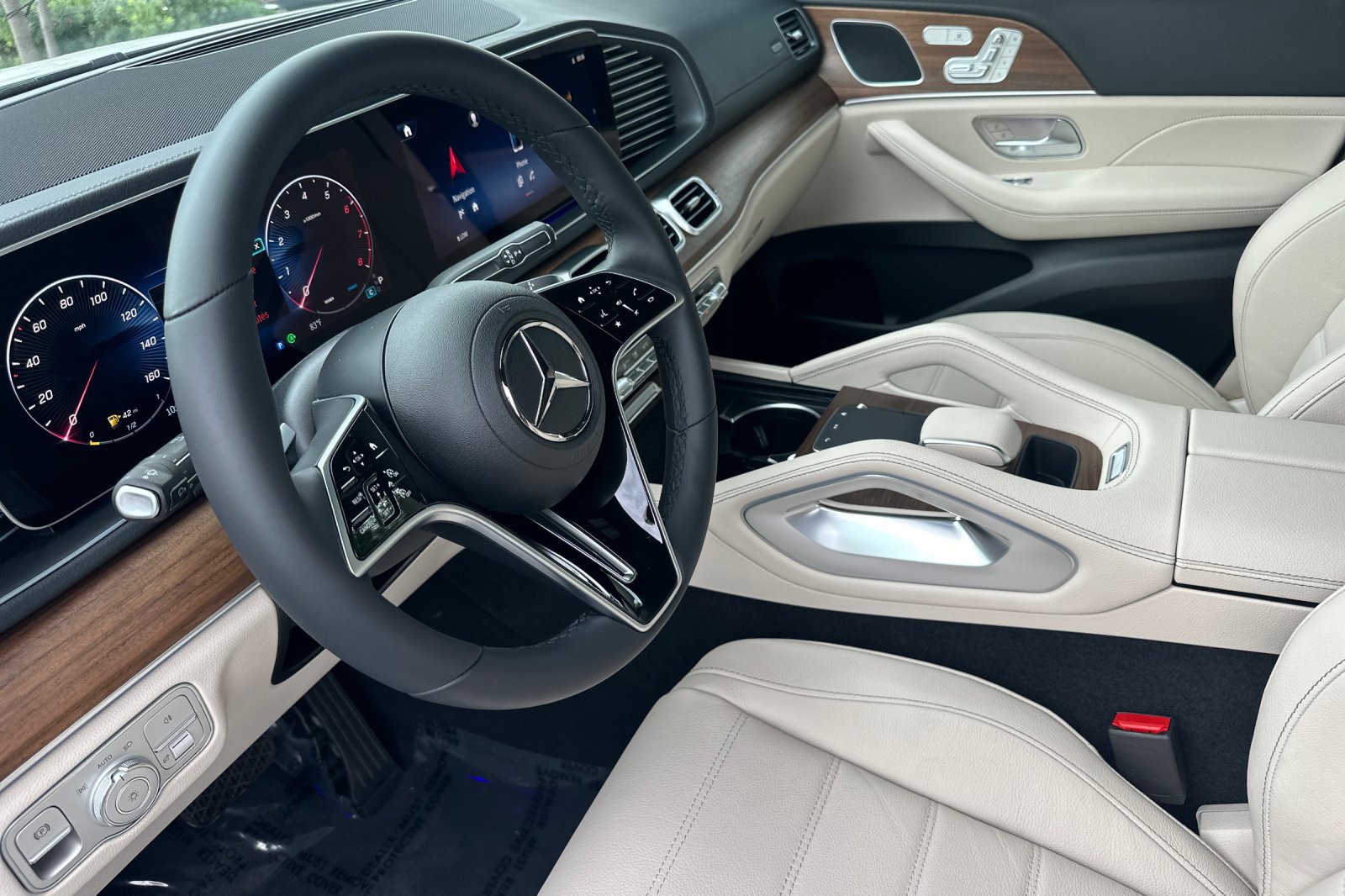 New 2026 Mercedes-Benz GLE 450 4MATIC Coupe image 10