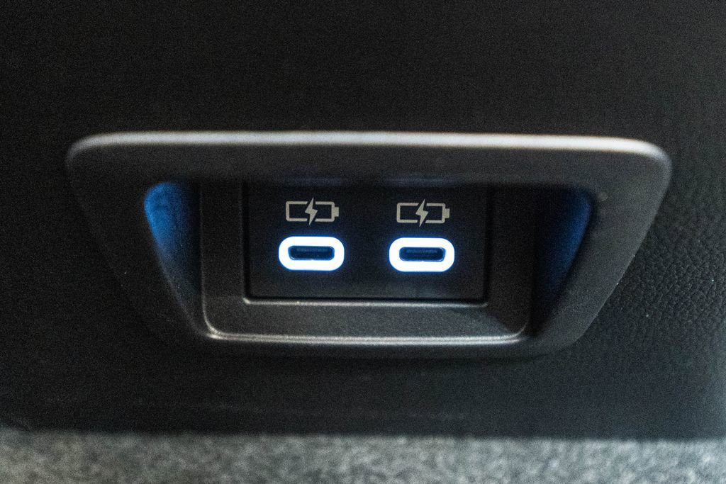 Certified 2023 Toyota Corolla Cross LE image 31