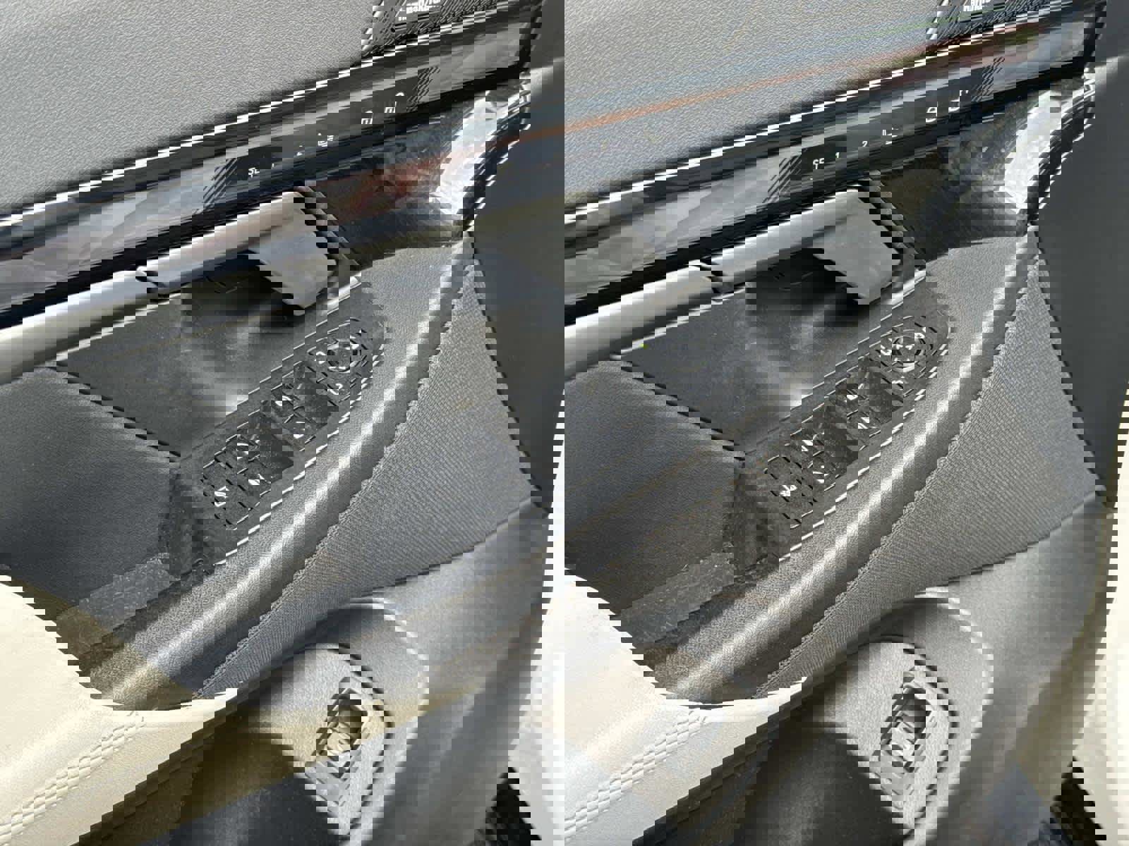 Certified 2024 BMW 540i xDrive w/ M Sport Package image 22