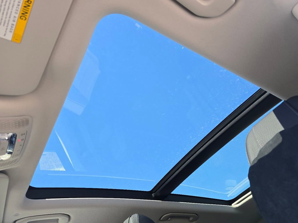 New 2026 Mercedes-Benz GLE 580 4MATIC image 3