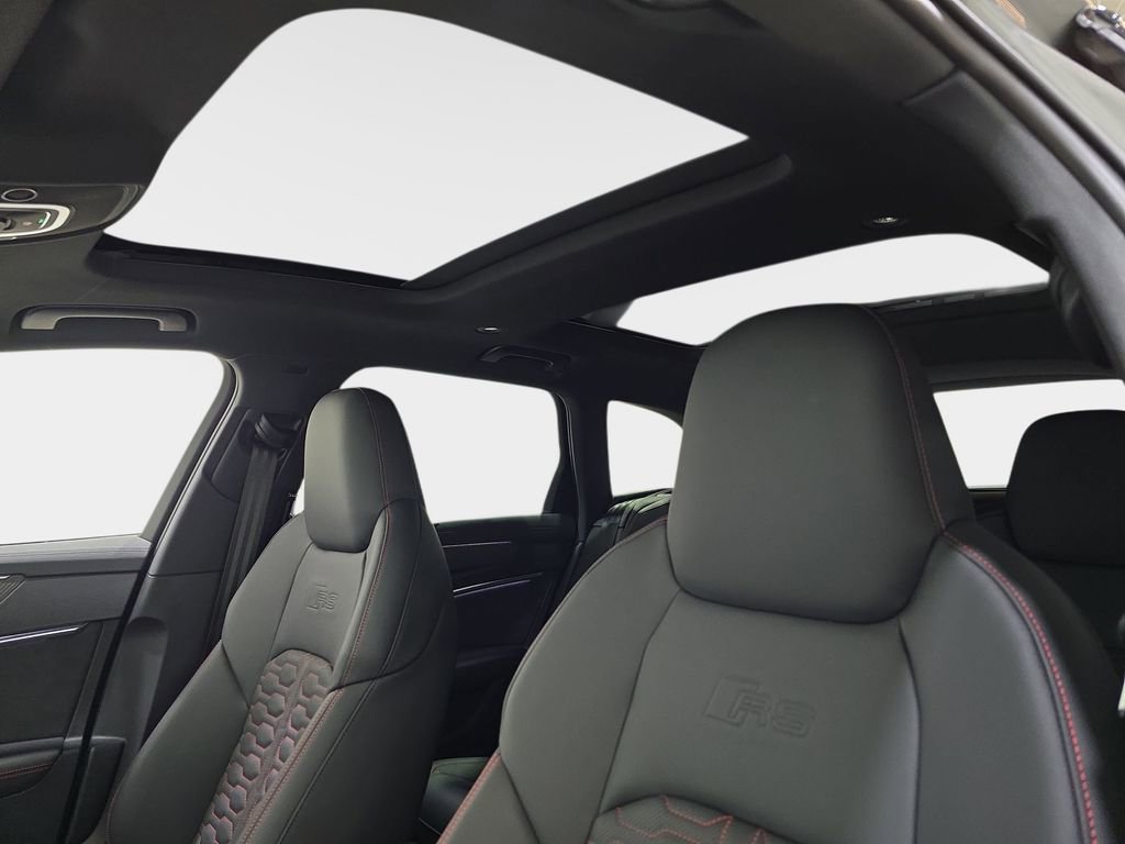 New 2026 Audi RS 6 performance image 30