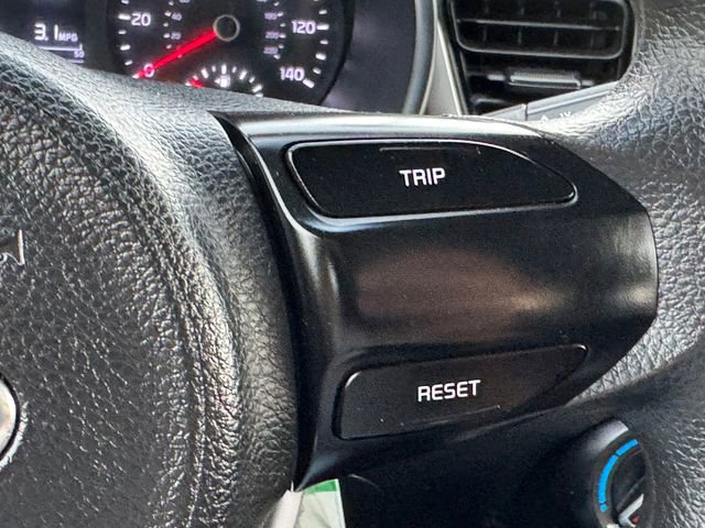 Used 2019 Kia Rio LX image 17