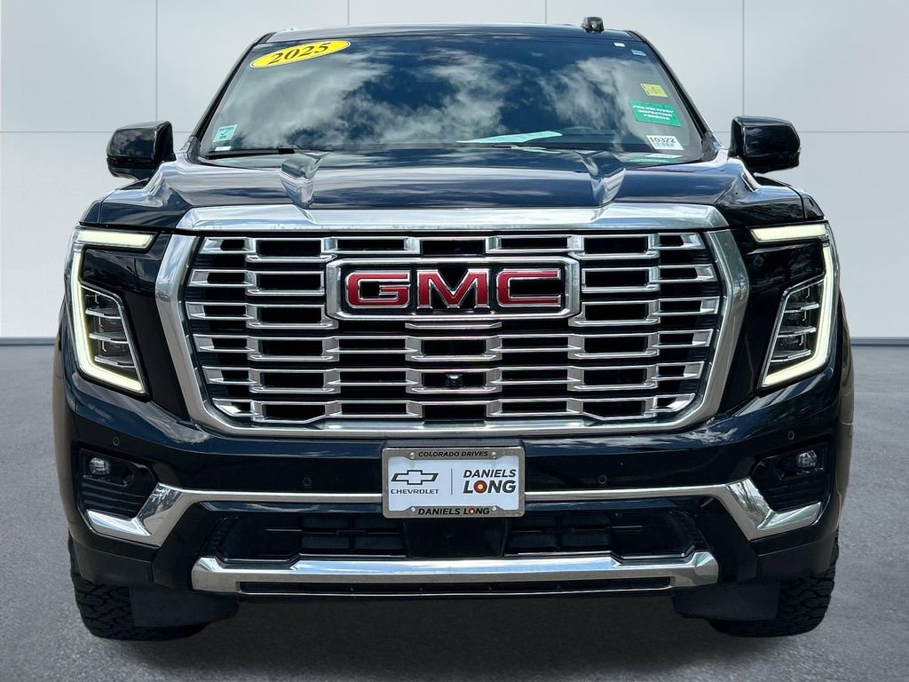 Used 2025 GMC Yukon Denali w/ Sun & Power Step Package AWD/4WD image 5