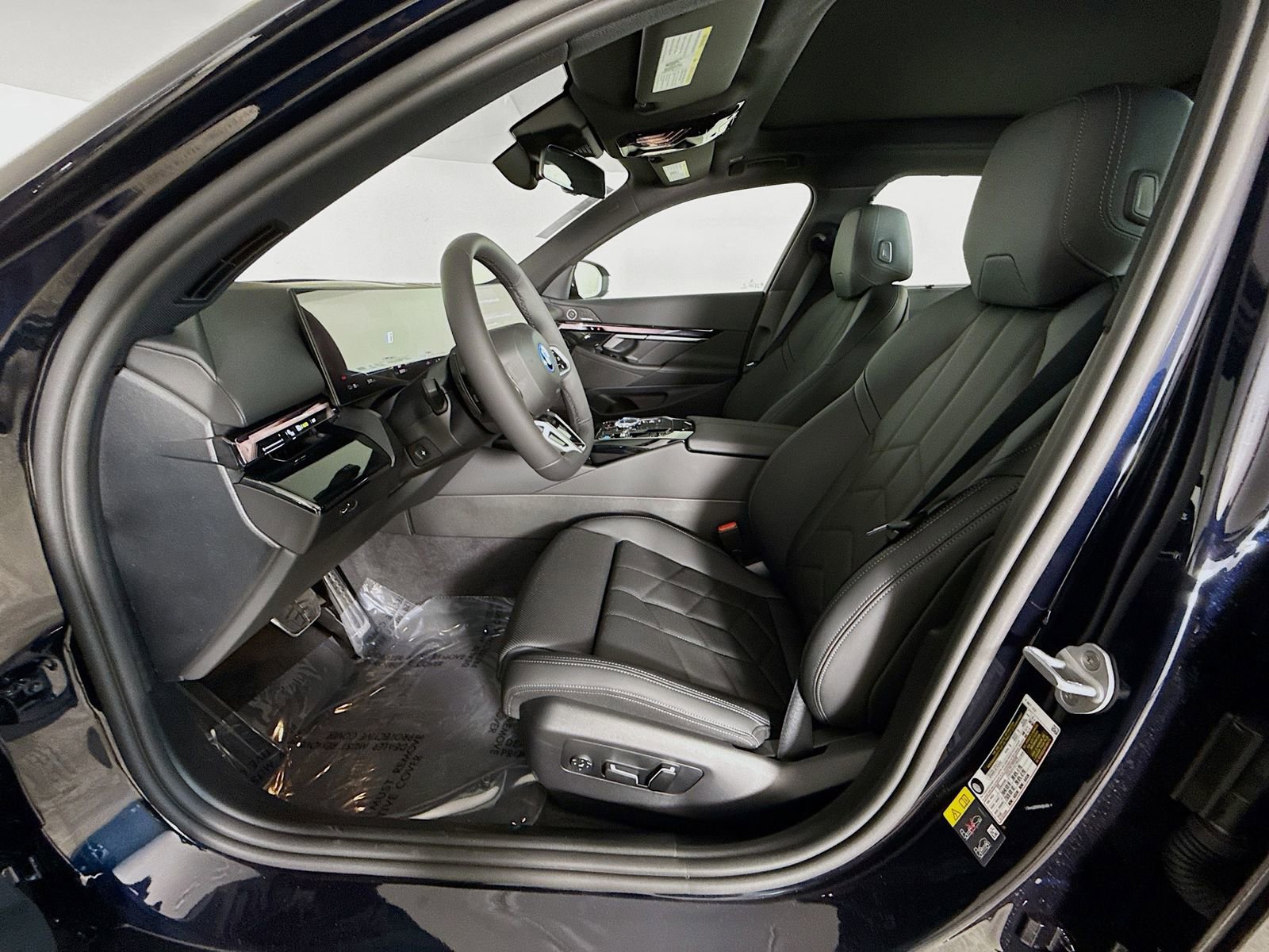 New 2026 BMW i5 eDrive40 w/ Executive Package image 22