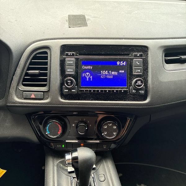 Used 2019 Honda HR-V LX image 29