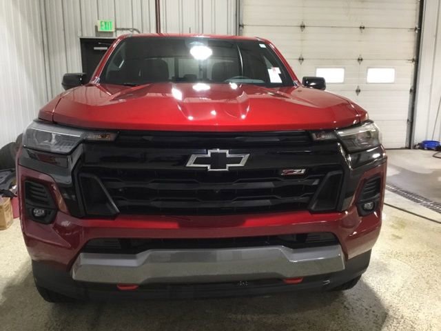 Used 2024 Chevrolet Colorado Z71 w/ Z71 Convenience Package 2 image 6