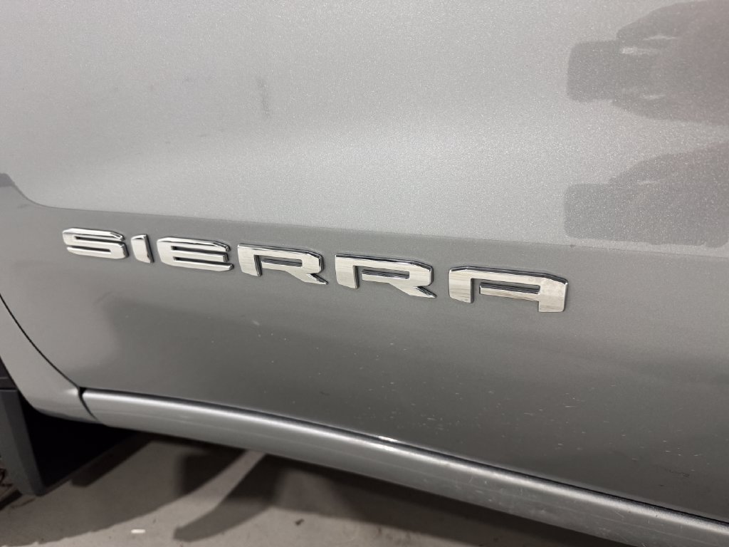 Used 2024 GMC Sierra 1500 SLE AWD/4WD image 32