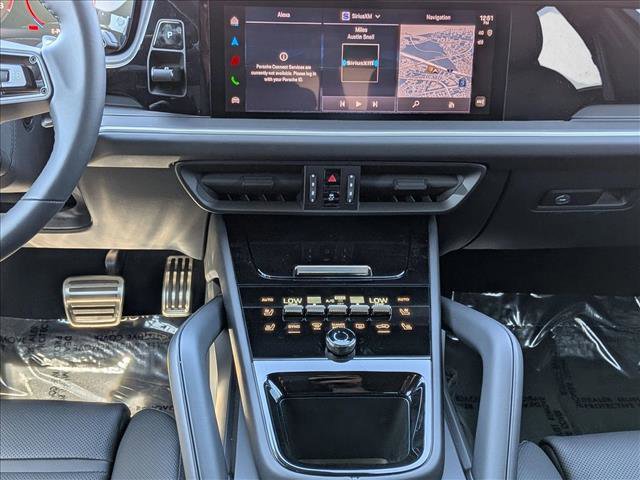 Used 2026 Porsche Cayenne Turbo image 20