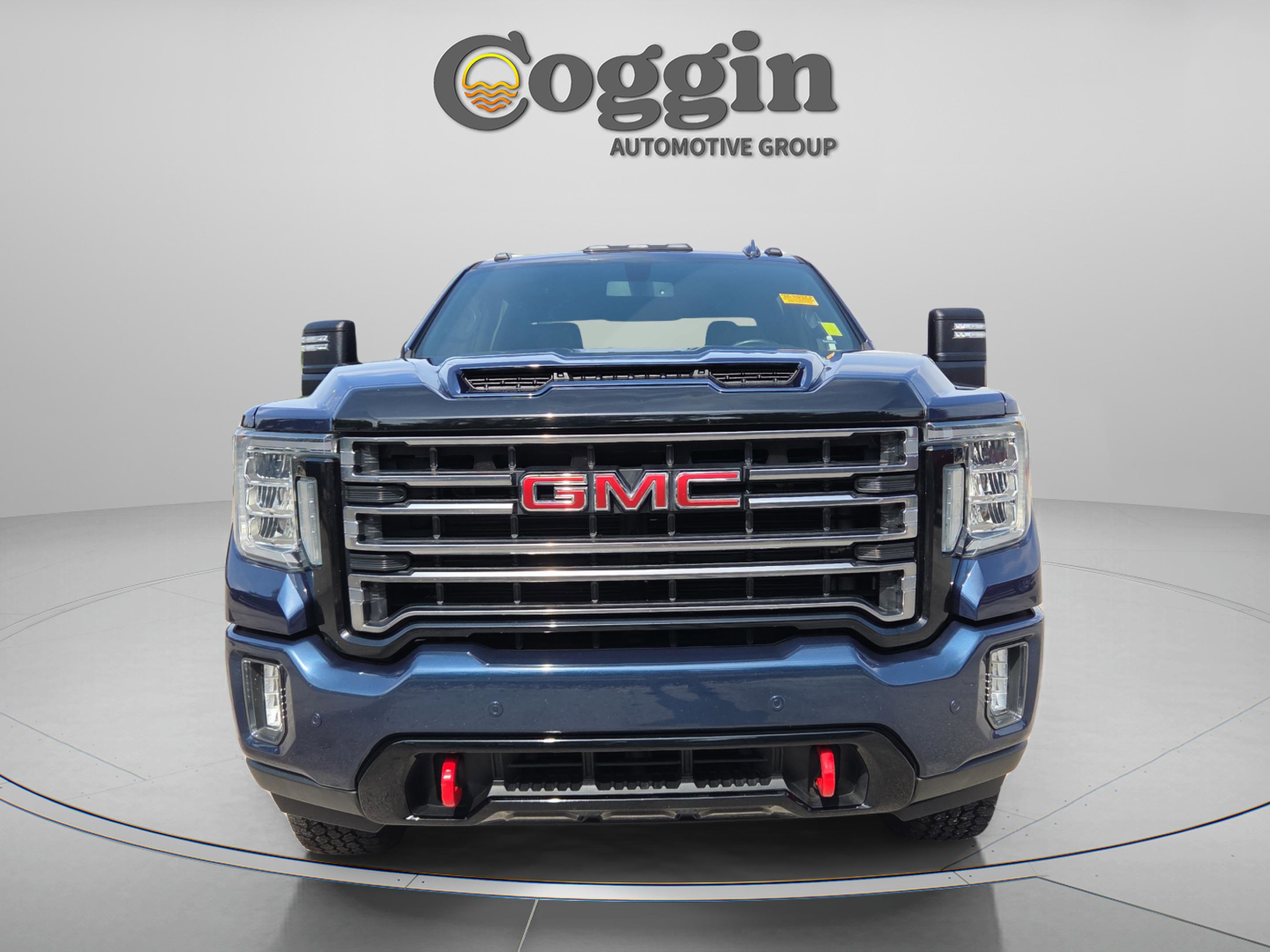 Used 2020 GMC Sierra 2500 AT4 w/ AT4 Premium Package AWD/4WD image 8