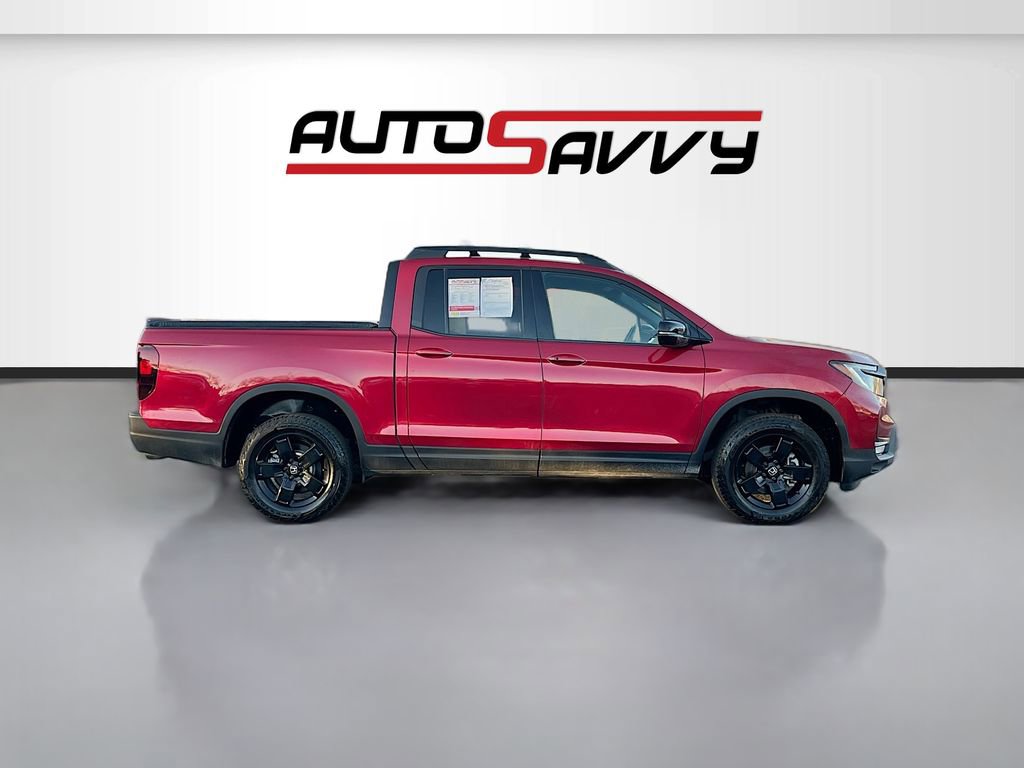 Used 2025 Honda Ridgeline Black Edition image 8