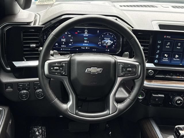 Used 2024 Chevrolet Silverado 1500 LT Trail Boss w/ Convenience Package II AWD/4WD image 7