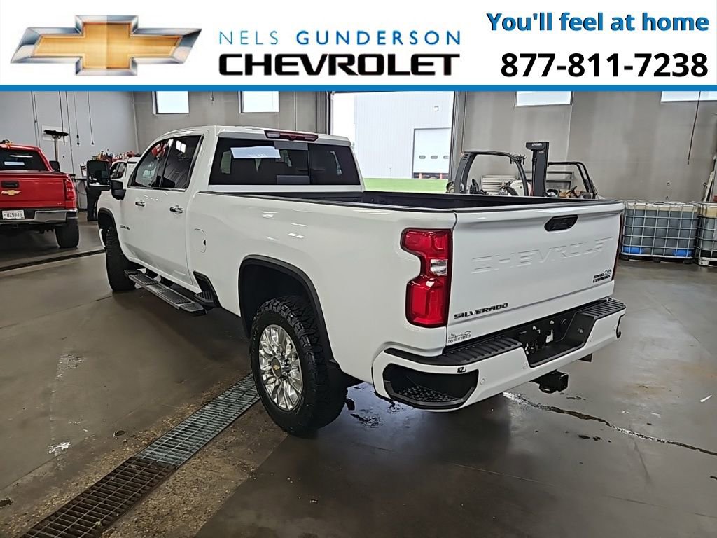 Used 2023 Chevrolet Silverado 3500 High Country w/ Safety Package II image 5