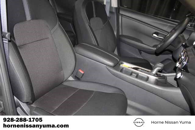 Certified 2025 Nissan Sentra SV w/ Trunk Package image 6