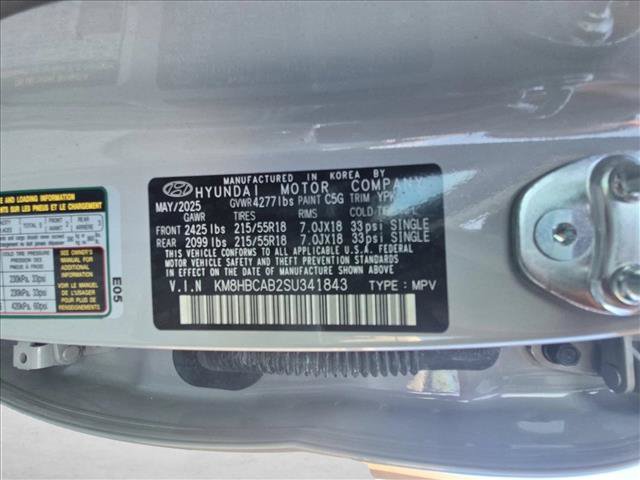 Used 2025 Hyundai Kona SEL AWD/4WD image 25