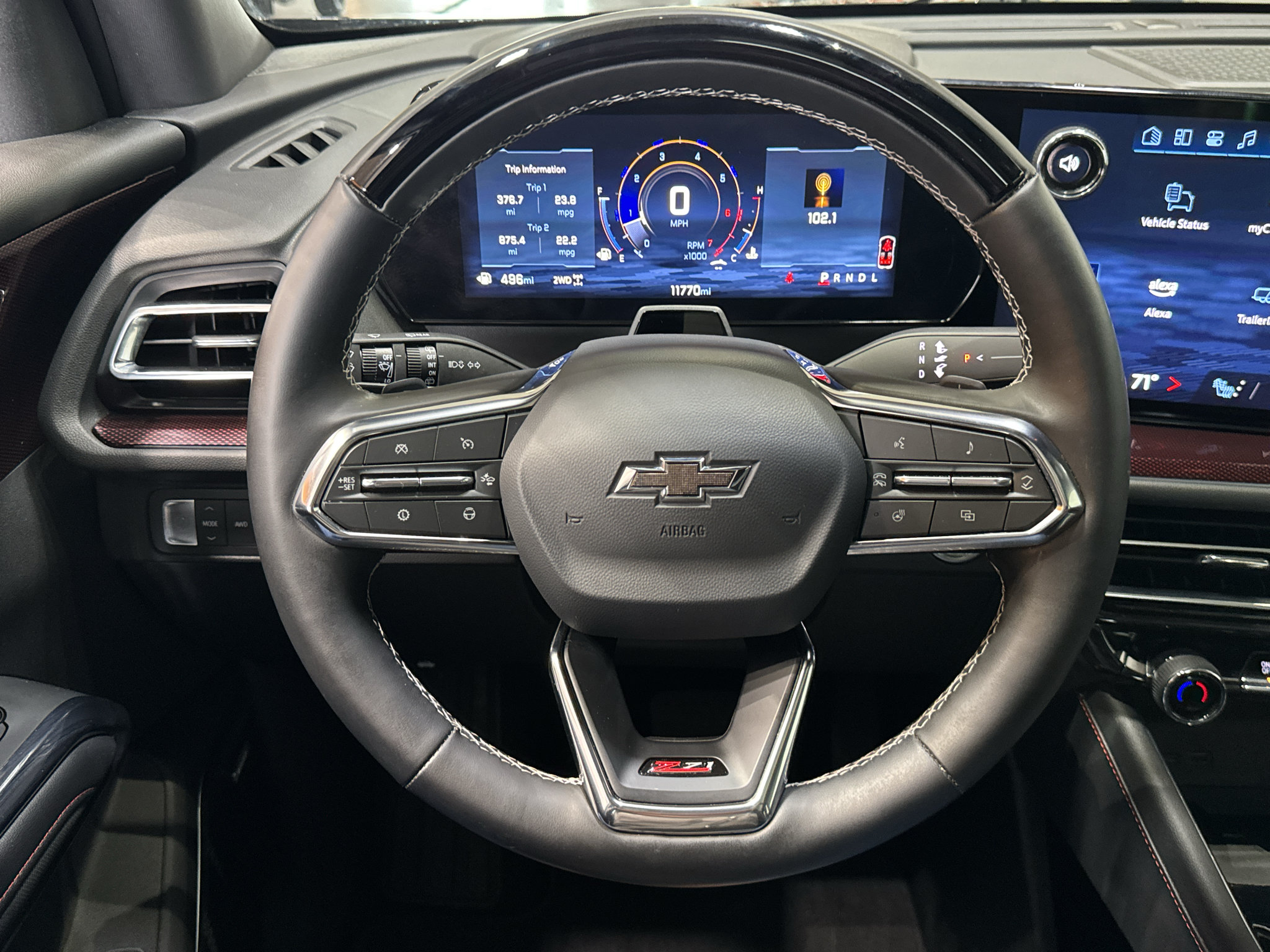 Used 2025 Chevrolet Traverse Z71 w/ Enhanced Driving Package AWD/4WD image 24